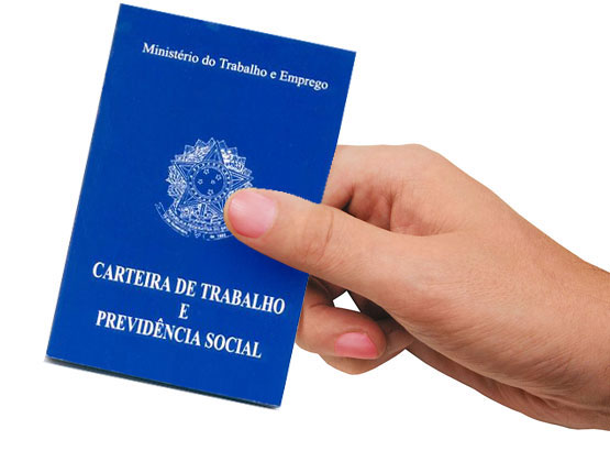 Cerca de 85% dos trabalhadores brasileiros têm carteira assinada