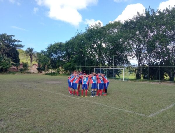 EMPATE MARCA JOGO ENTRE PLATAFORMAS A E B DA SUPERGASBRAS NO CAMPO DO BOACICA